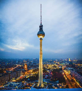AMSTERDAM - HAMELIN – BERLIN AMSTERDAM - HAMELIN – BERLIN